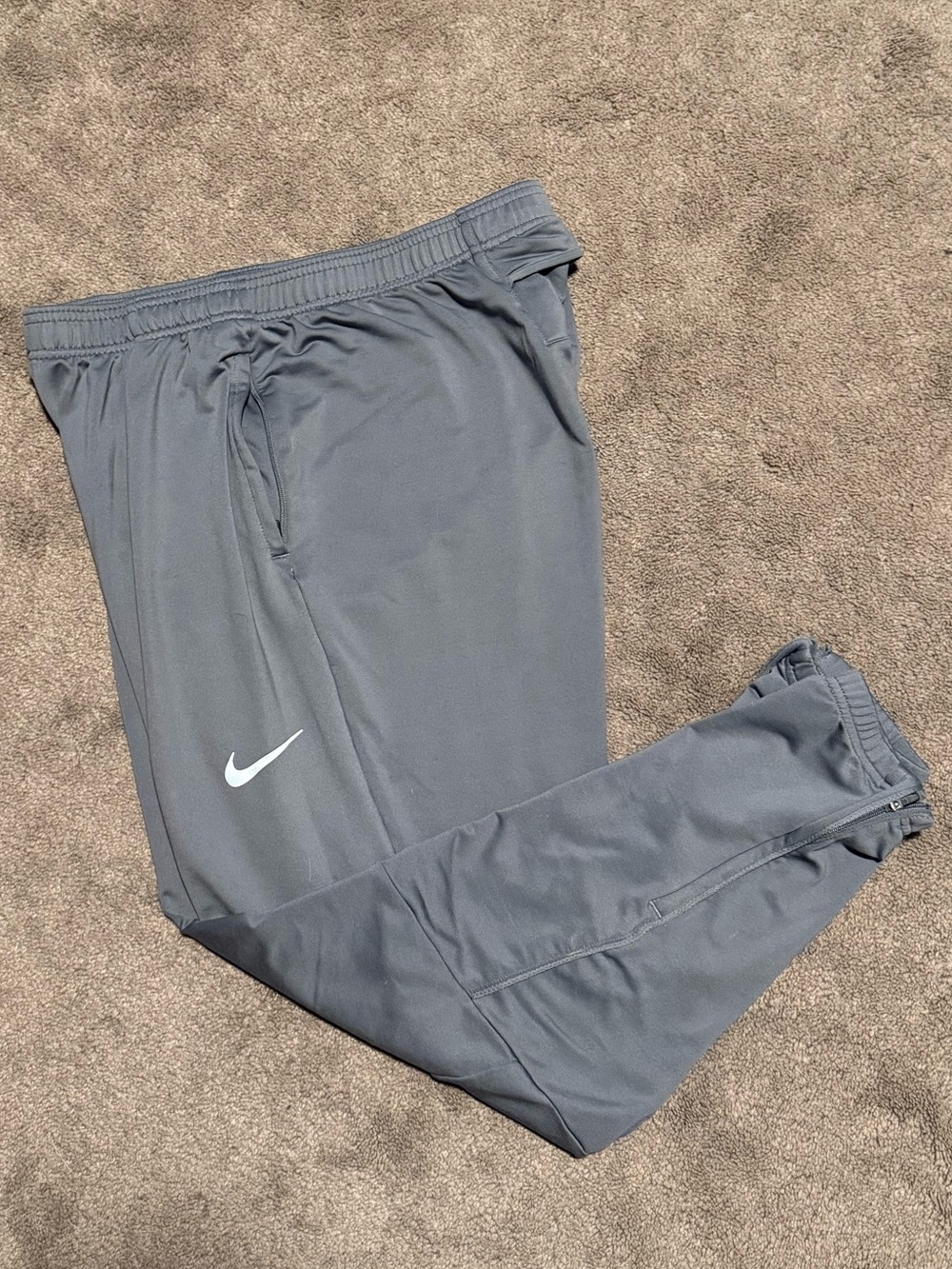 Nike Challenger Dri-FIT Woven Running Pants Men’s Medium Smoke Gray Jogger